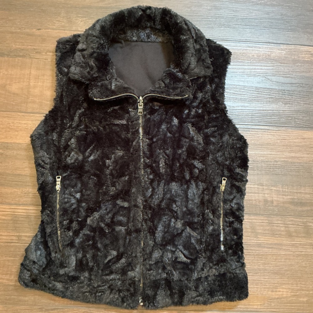 Armani Exchange Reversible Faux Fur Vest Black Full Zip Pockets Small Luxury